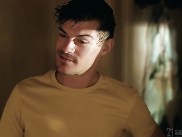 Shalina Devine's sexy feet drive him crazy