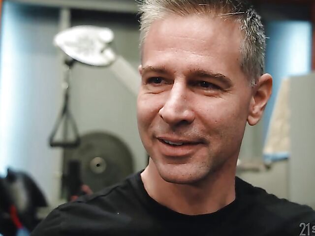 Awesome double penetration at the gym with fake tits fitness babe Monika Fox