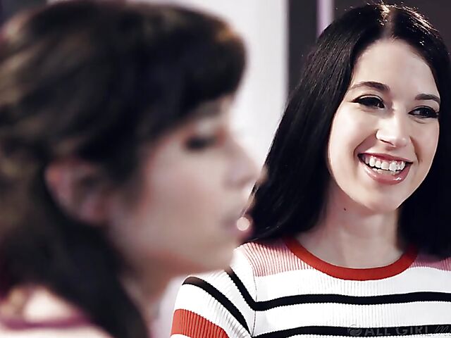 Lesbian bath sex featuring Serena Blair and Alex Coal