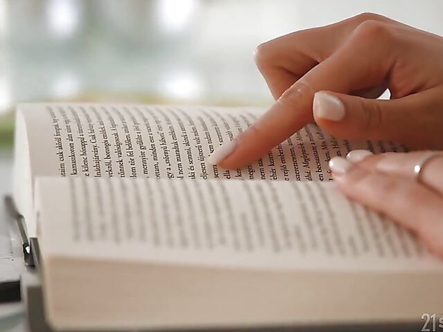 Lesbian anal threesome with dildos featuring Candee Licious, Alyssa Bounty and Irina Cage