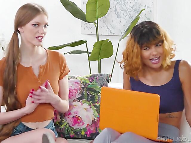 Gia Derza, Erin Everheart, Apryl Rein and Ailee Anne have a lesbian foursome