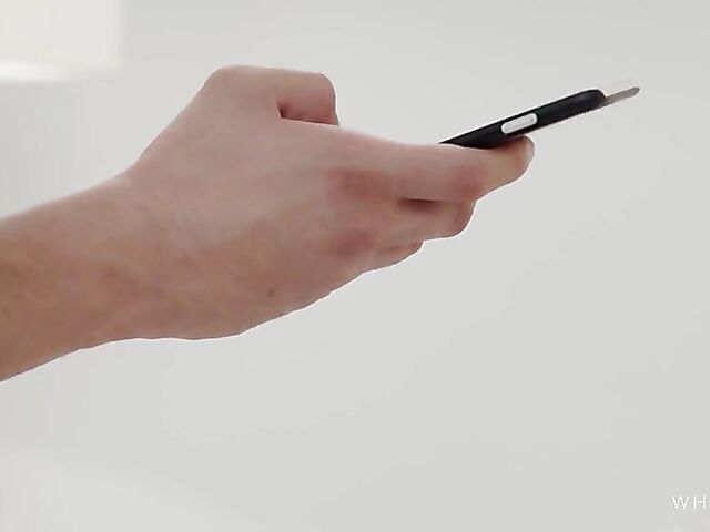 Passionate sex with submissive latina Saphire Lapiedra