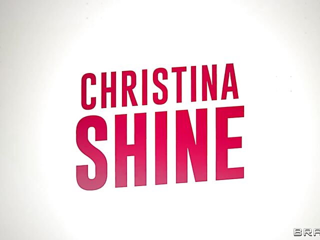 Keiran Lee anal fucks dildo loving Christina Shine