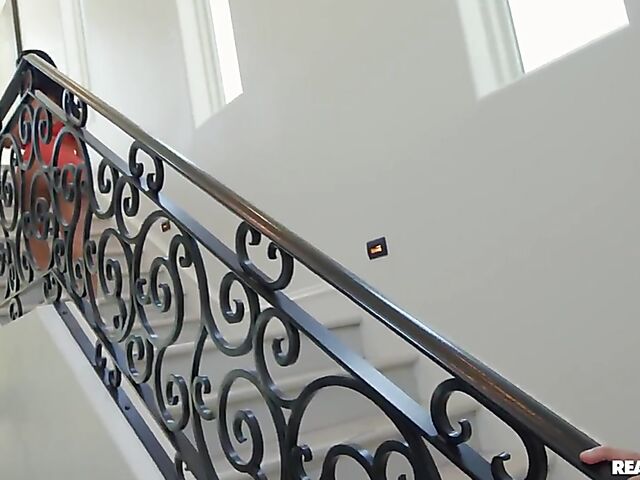 Shower sex with big tits latina Paris The Muse