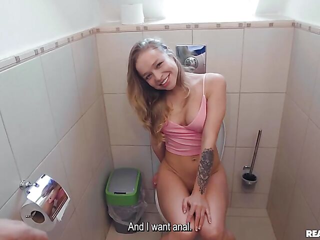 Russian anal porn with flexible girlfriend Alexa Flexy