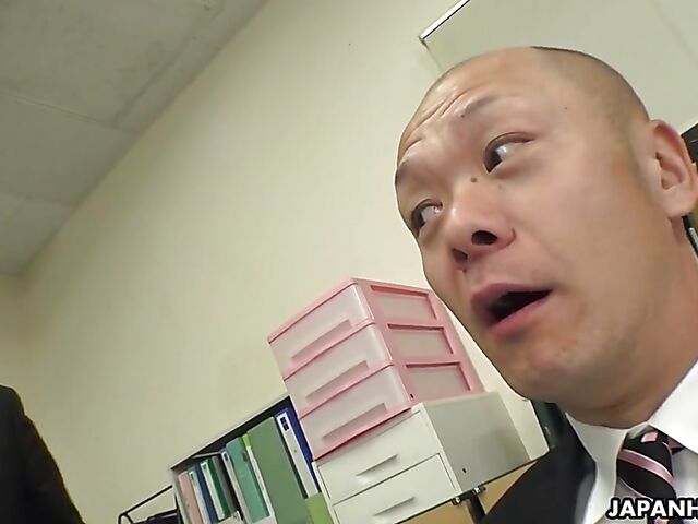 Big tits Japanese secretary Shizuku Hutaba shows her goods