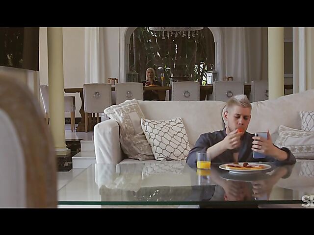 Christy White - Hot sex with a blonde who can't wait