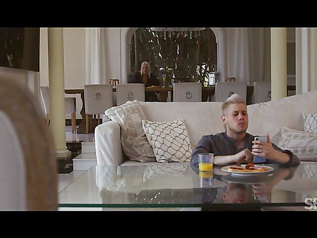 Christy White - Hot sex with a blonde who can't wait