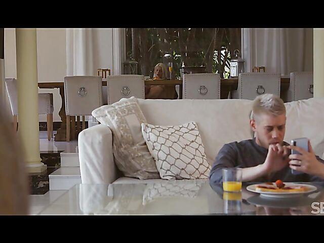 Christy White - Hot sex with a blonde who can't wait