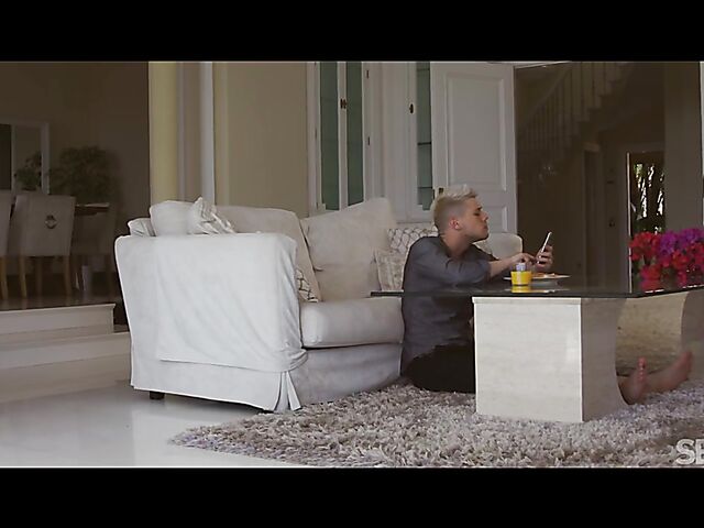 Christy White - Hot sex with a blonde who can't wait