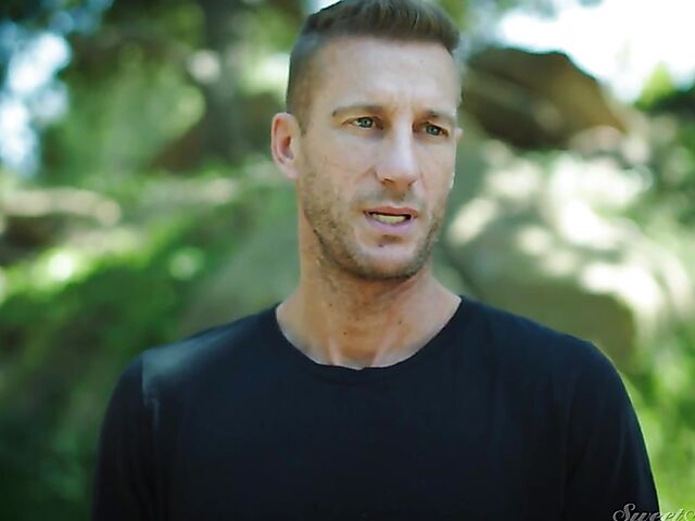 Big tits black MILF September Reign gets pounded by Tommy Pistol