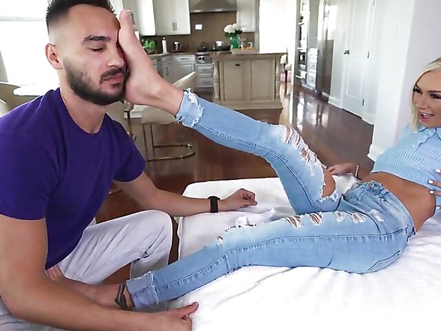 Foot fuck with petite babe Chloe Temple