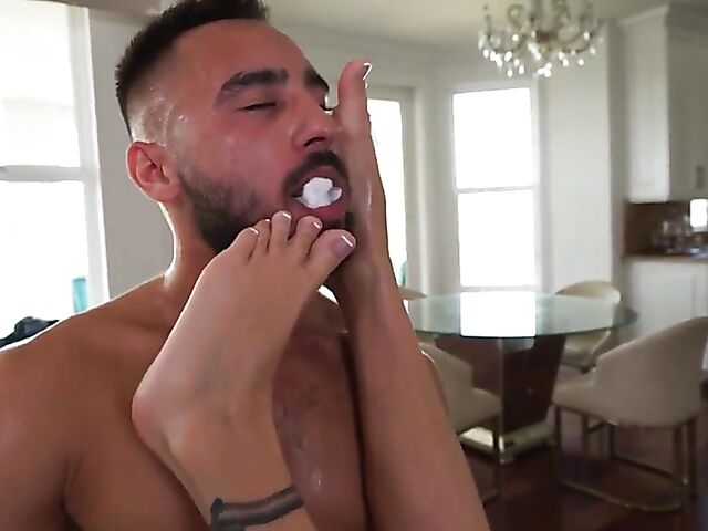 Foot fuck with petite babe Chloe Temple