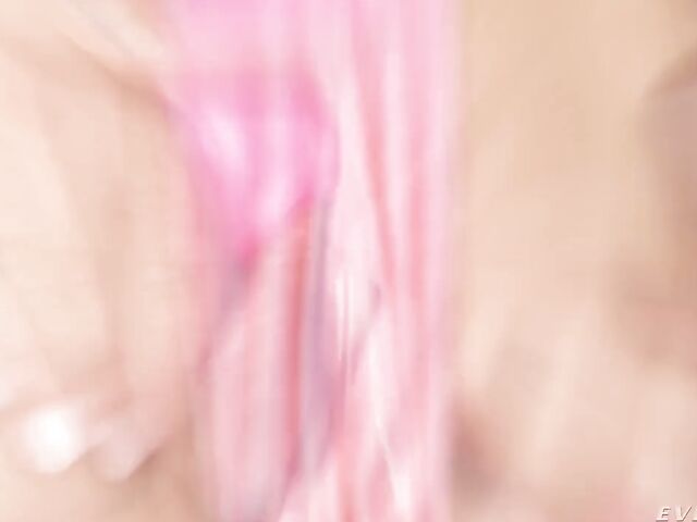 Oiled anal with wet and wild April Olsen