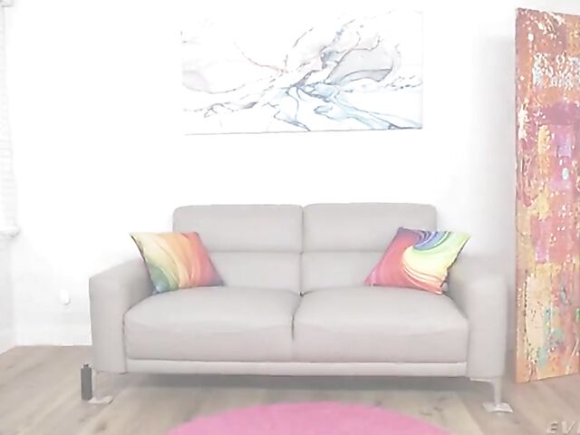 Francesca Le gets Summer Col ready for crazy anal