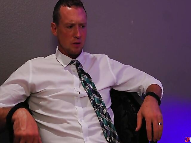 MILF mistress Phoenix Marie prefers playing with Lilly Bell