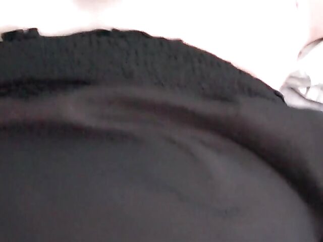 Brianna Beach - Thick mom POV fucked in her bed