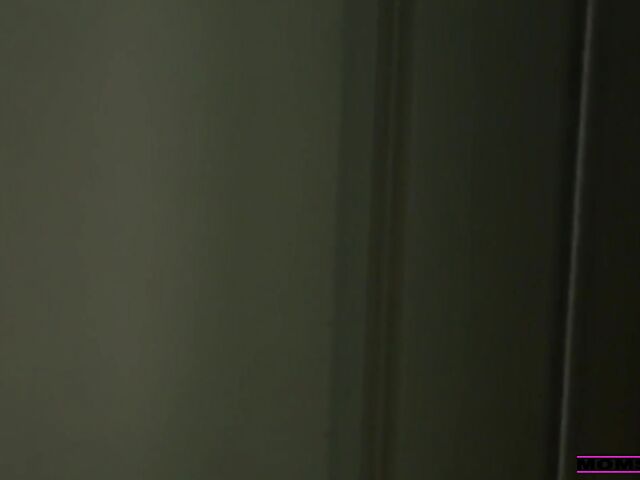 Stepson helps his horny blonde mom Slimthick Vic