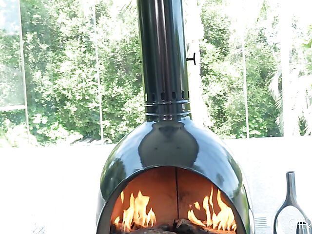 In the hot tub with sexy young blonde Braylin Bailey