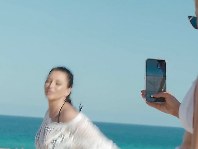 Dirty beach sex in Tenerife with Agatha Vega