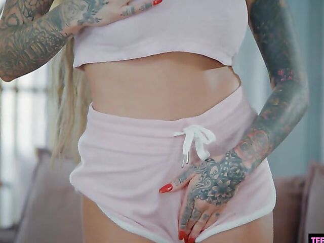 He loves Daisy Lee's big boobs and smooth pussy