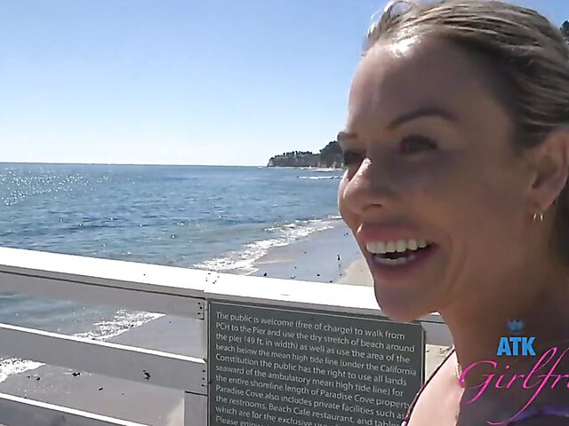 Naughty girlfriend Summer Vixen pissing and giving a car blowjob during the trip