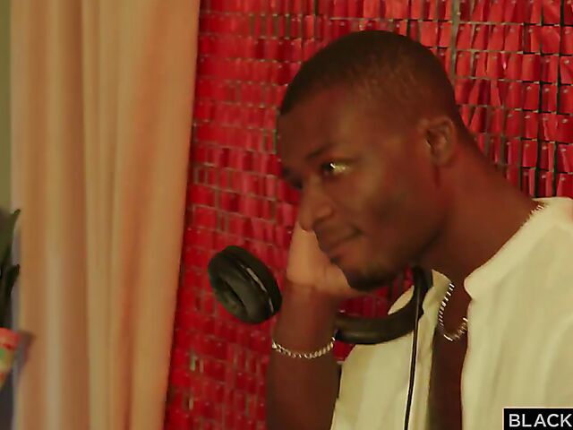 Skinny black cock addict Vanessa Alessia fucks the DJ