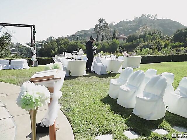 MILF bride Phoenix Marie DP session she won't soon forget