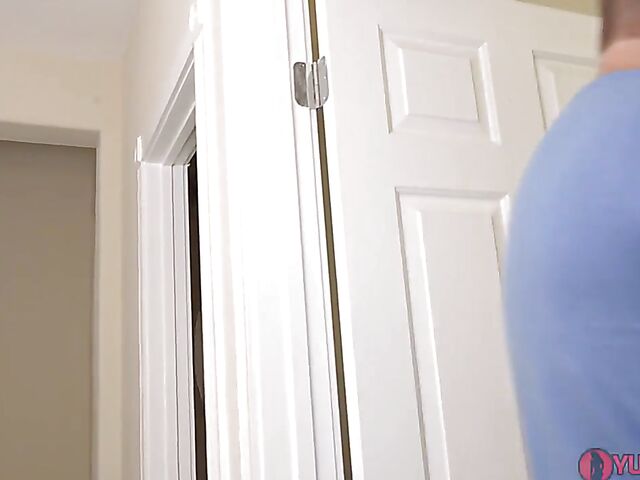 Panty fuck with a MILF featuring stunning Sofie Marie