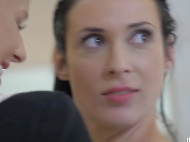 Lesbian photographer fingering girls featuring Aiden Ashley, Jenna J Ross and Jillian Janson