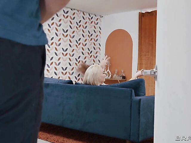 Petite teen and busty mom get boned in a threesome featuring Ryan Keely and Demi Hawks