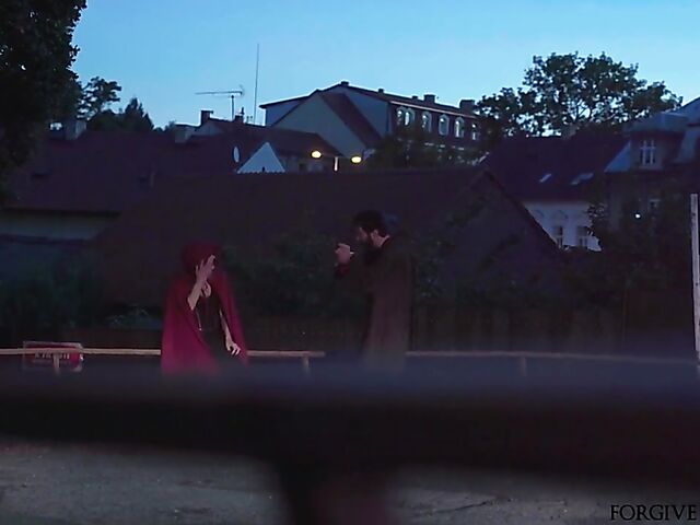 Blonde slut gets picked up and railed in the night on Halloween