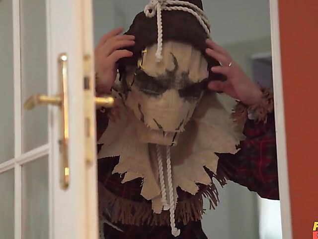 Halloween prank and anal sex with Megan Fiore