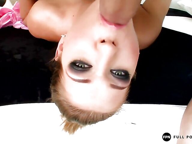 Shaved euro babe Linda gets double teamed