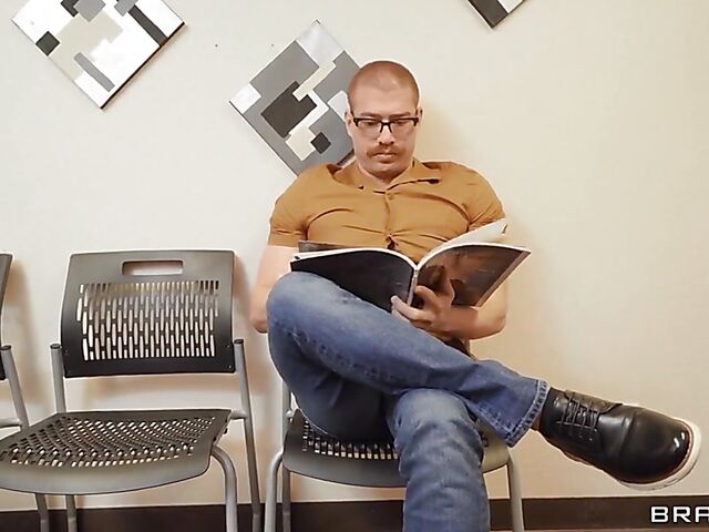 Ass fuck at the dentist's with Pristine Edge