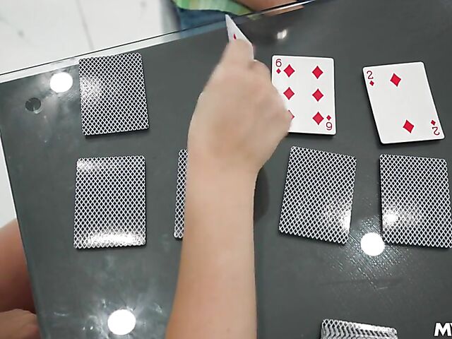 Psychic services of hot MILF Bunny Madison who uses her cards and her sexy pussy