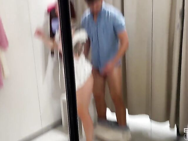 Standing sex in the fitting room with Kleo Model