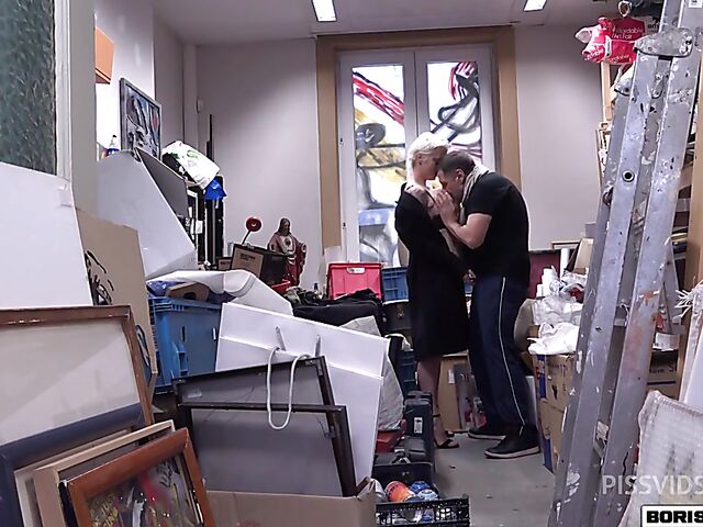 Mila Milan - Short hair MILF with big tits pissing and getting ass fucked