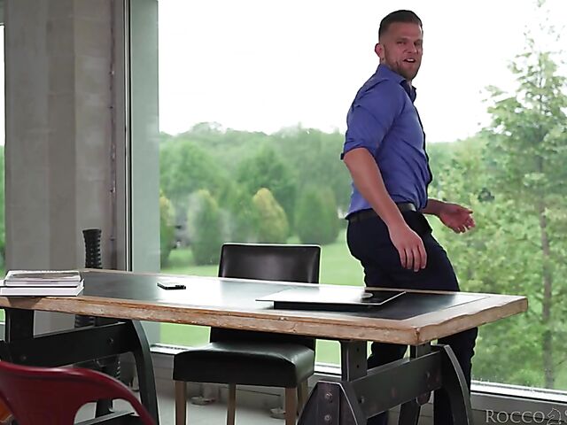 FFM anal at work with skinny babes Zazie Skymm and Tiffany Tatum