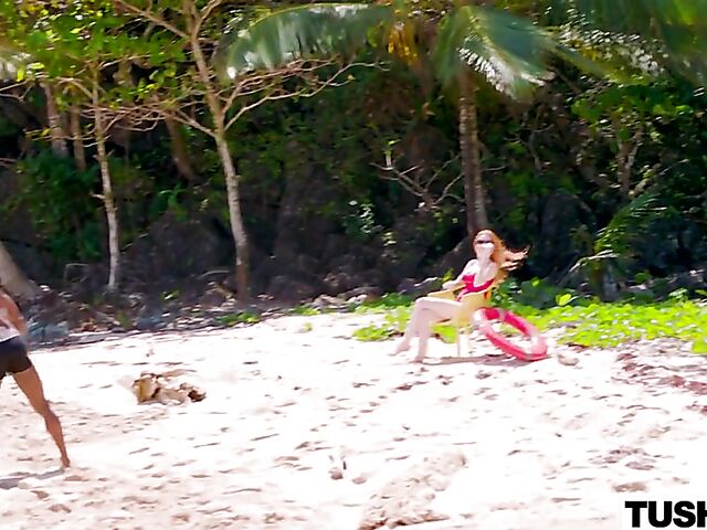 Outdoor anal in paradise with redhead lifeguard Scarlett Jones