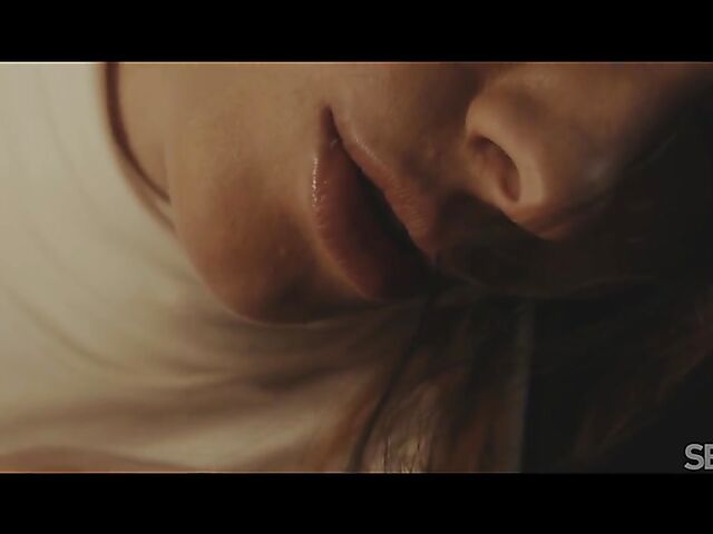 Sensual lesbians Lola Heart and Sata Jones make love on Sunday