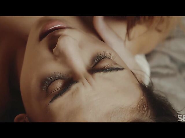 Sensual lesbians Lola Heart and Sata Jones make love on Sunday