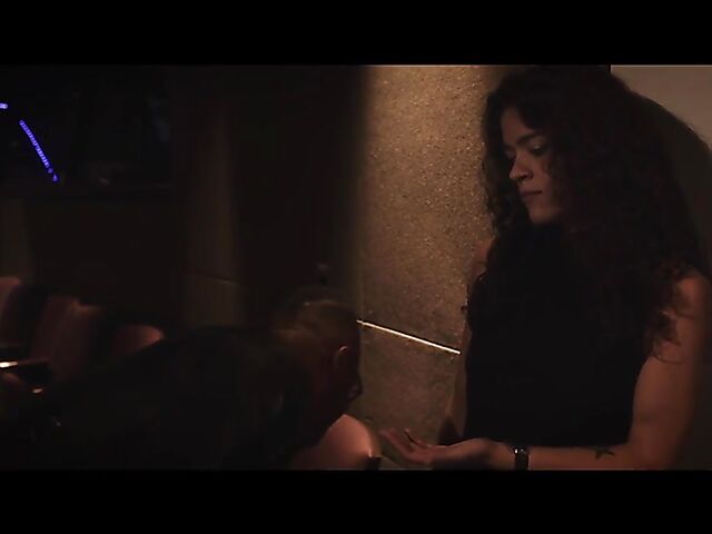 Standing fuck in the backstreet with sexy blonde waitress Anna Claire Clouds