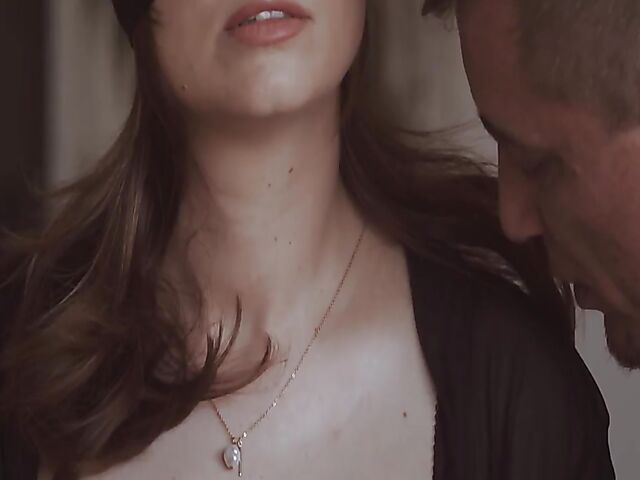 Jenifer Jane - Blindfolded wife gets nailed in front of her husband