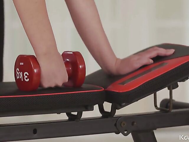 Lesbian workout with Amaris and Stefanie Moon