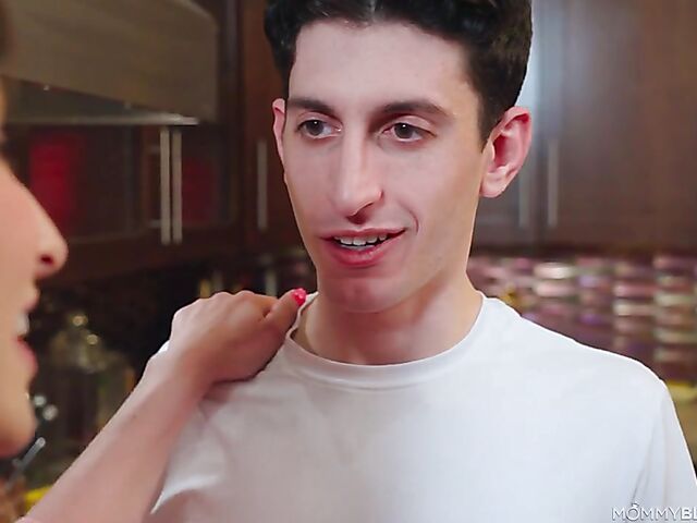 Lexi Luna - Cute MILF blowjob in the kitchen