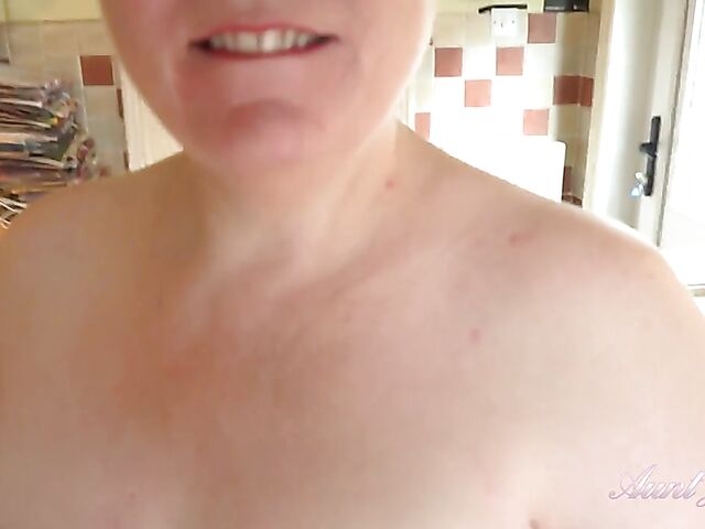 Mature BBW masturbating in the kitchen especially for you