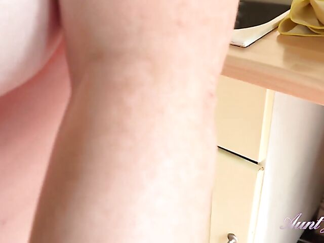 Mature BBW masturbating in the kitchen especially for you