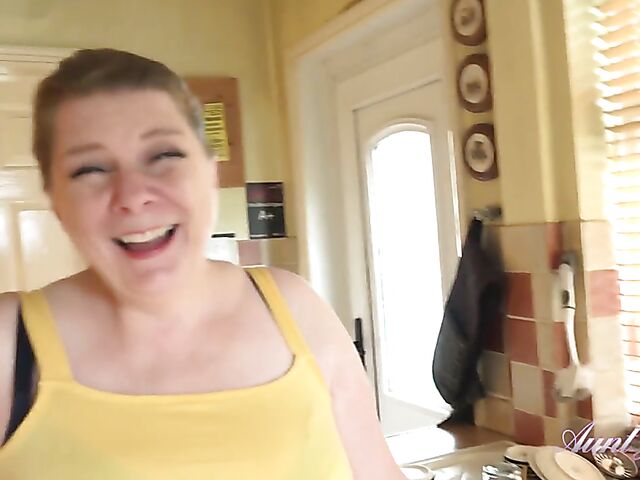 Mature BBW masturbating in the kitchen especially for you