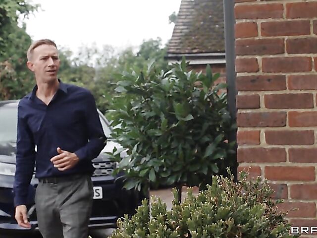 Zoe Grey & Danny D - Horny MILF gets a big cock